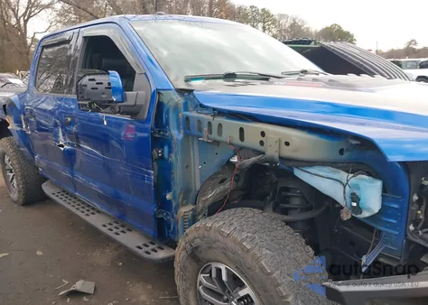 2017 Ford F-150 Raptor z USA, uszkodzony, nr VIN 1FTFW1RG4HFA51413